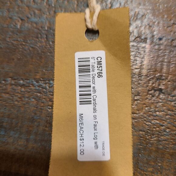 6" Holiday Decor w/Cardinals on Faux Log - Picture 2 of 5